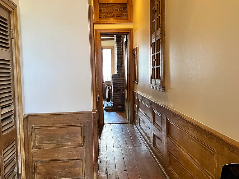 817 Saint Ann St #1D — Photo 3