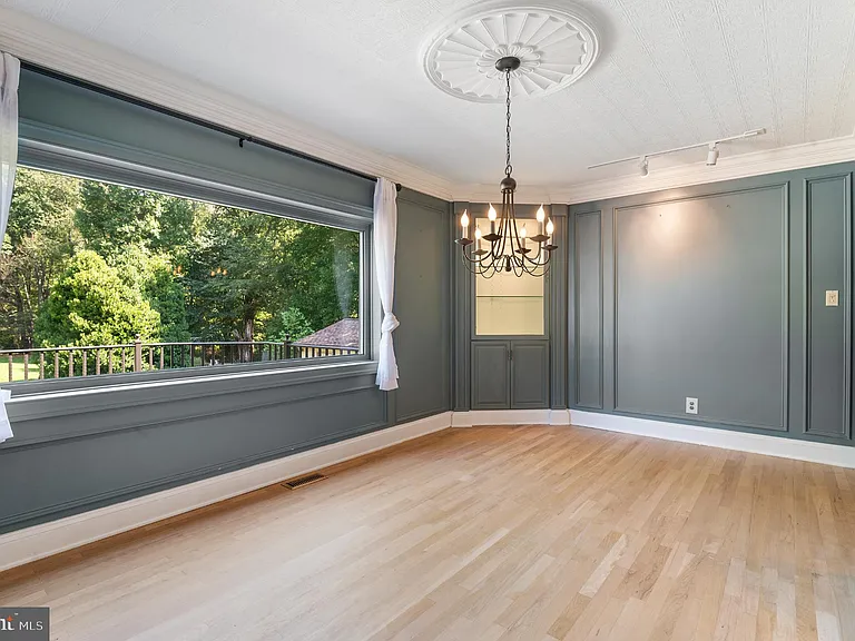 15729 Holly Grove Rd — Photo 34