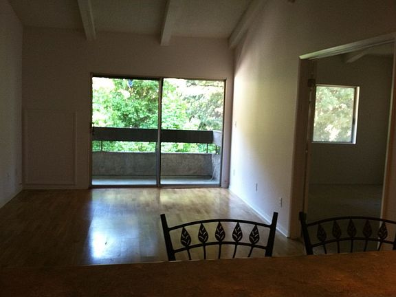 4th image of 2700 Cahuenga Blvd E APT 2303