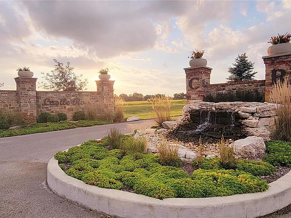 2nd image of 535 Castle Rock Bend Dr #O