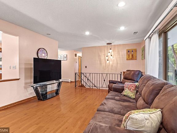 4th image of 4738 Decatur Pl N