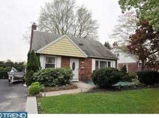 117 Walnut Hill Ln, Havertown, PA 19083