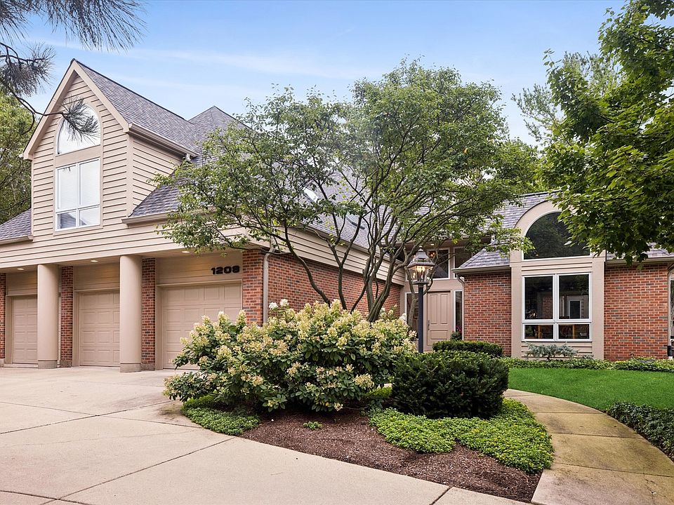 1st image of 1208 Fox Trail Ct