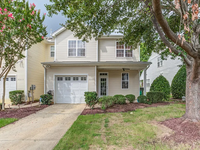 8221 Belneath Ct — Photo 31