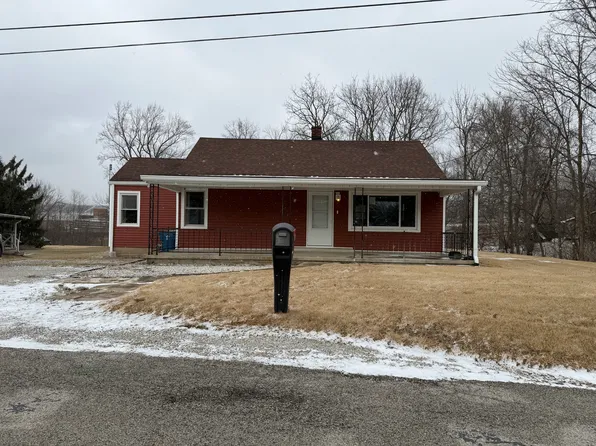 47 Jackson Blvd, Greencastle, IN 46135