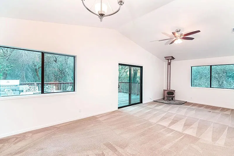 3 bed, 2.0 bath, 1680 sqft, $2,450 — Photo 4