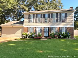 5300 Pipers Gap Dr, Memphis, TN 38134