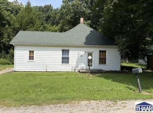 2637 W Cooper Ave W, West Terre Haute, IN 47885