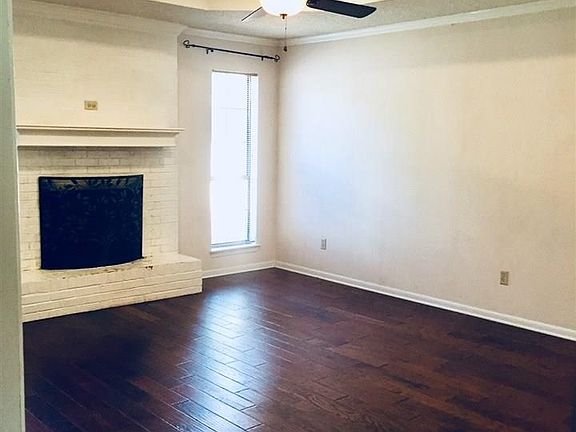 3rd image of 704 Quail Ln