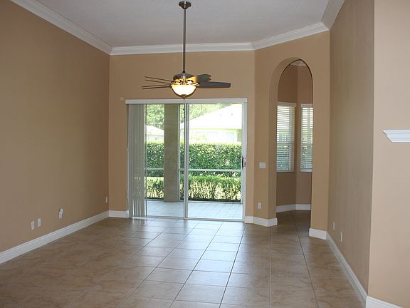5th image of 4442 Saddleworth Cir