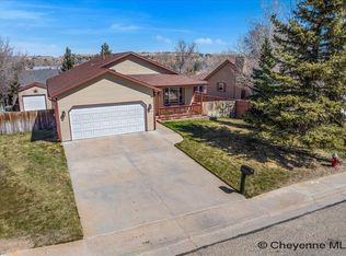 3822 Rawlins St, Cheyenne, WY 82001