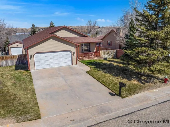 3822 Rawlins St, Cheyenne, WY 82001