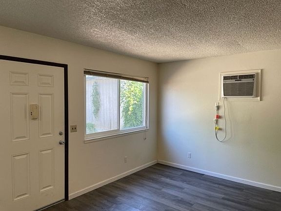 2nd image of 420 W Sacramento Ave #9d3901eaf