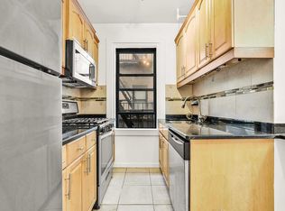 21-28 35th St APT 2A, Astoria, NY