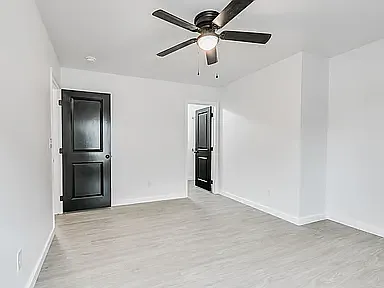 2213 SW 103rd St — Photo 6
