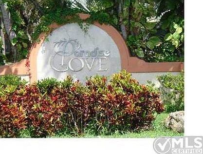 4th image of 1454 The Pointe Dr