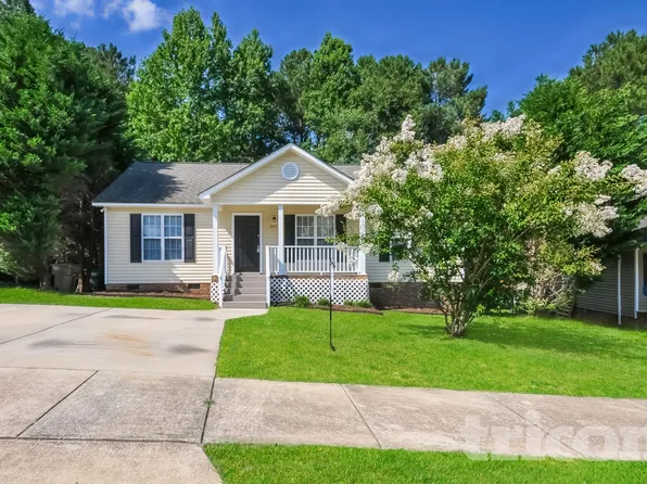 1237 Woodbriar St, Clayton, NC 27520