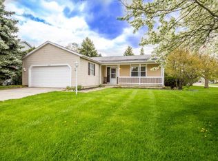360 Parkwood Ave, Pickerington, OH 43147