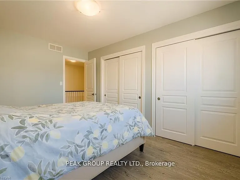 9 Flynn Ct — Photo 15