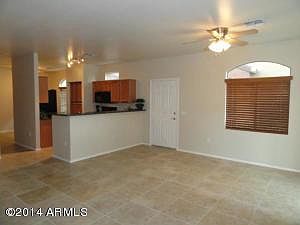 4th image of 18250 N 32nd St Unit 1024