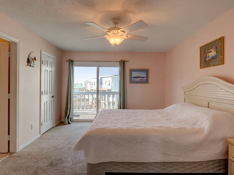 1717 Carolina Beach Ave N #B9 — Photo 9