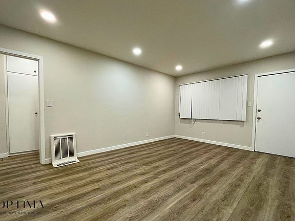 2nd image of 853 N Formosa Ave APT 3