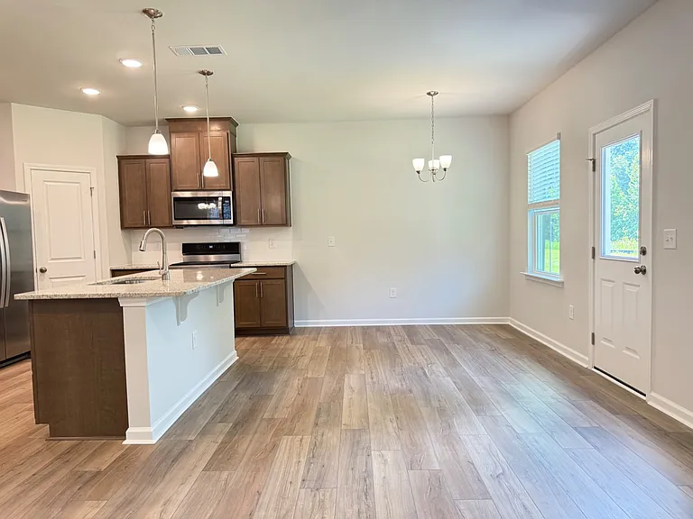 633 Fosterton Cottage Way — Photo 4