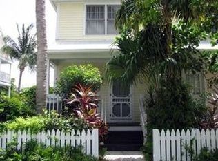 7042 Harbor Village Dr, Duck Key, FL 33050