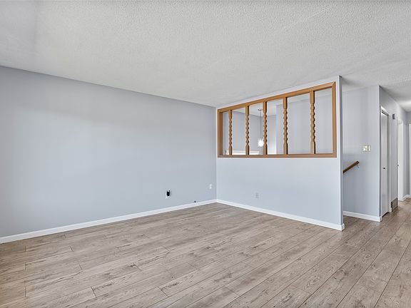 5th image of 441 Opal Dr