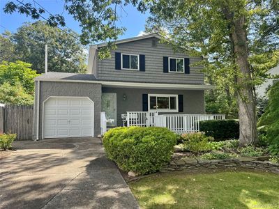 23 Cranford Boulevard, Mastic, NY, 11950