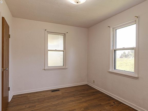 5th image of 10177 Stayton Rd SE