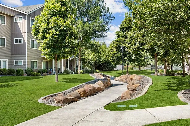 Island View walkway