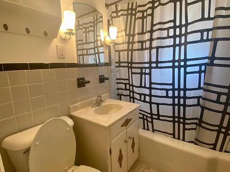 1821 Anne Avenue Pa #17601 — Photo 12