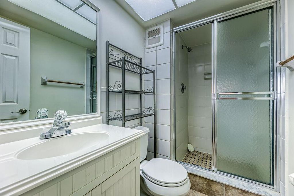 2475 W Golf Boulevard #247, photo 8