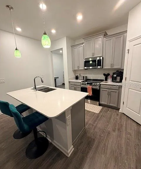 1704 Friendship Row — Photo 10