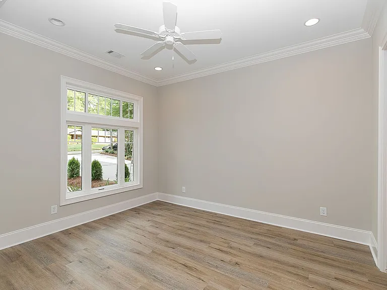 437 Sanders St #3 — Photo 5