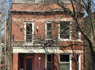 1462 W Catalpa Ave #1, Chicago, IL 60640