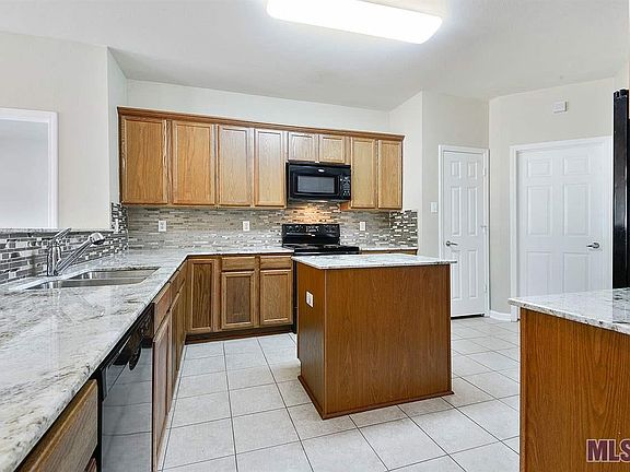 2nd image of 26387 Avoyelles Ave