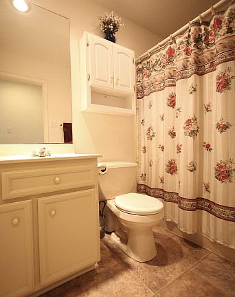 5th image of 3635 Lake Arthur Dr