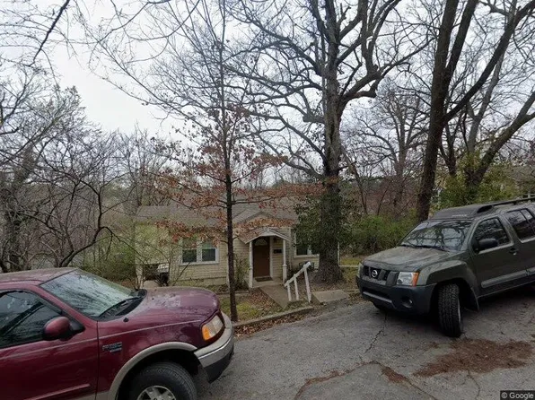 42 W Louise St, Fayetteville, AR 72701