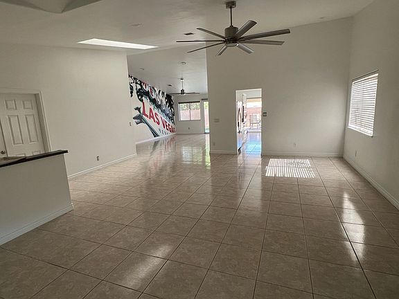 3rd image of 3104 Siena Cir