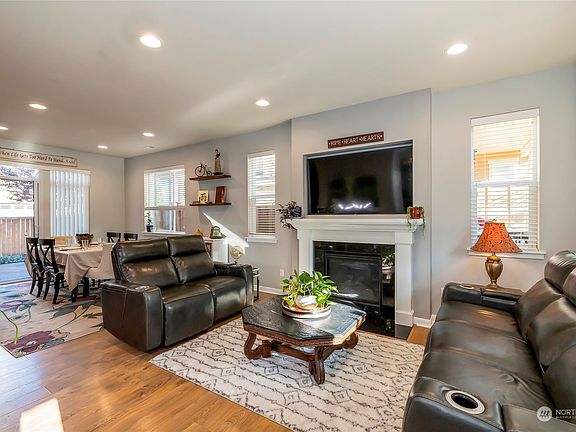 5th image of 11411 Kinglet Lane