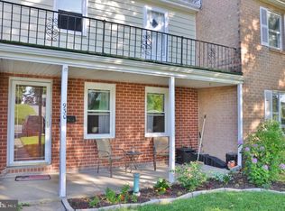 930 Hanover Rd, York, PA 17408