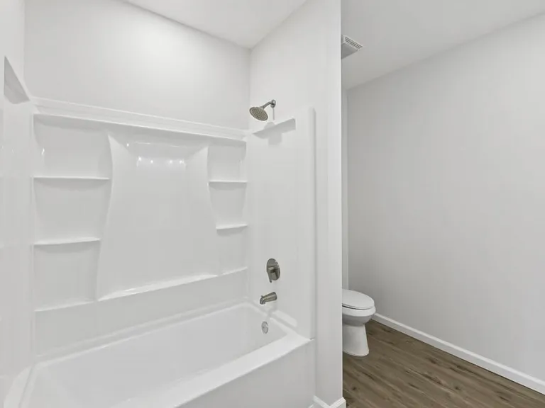 9565 Lavonia Rd — Photo 8