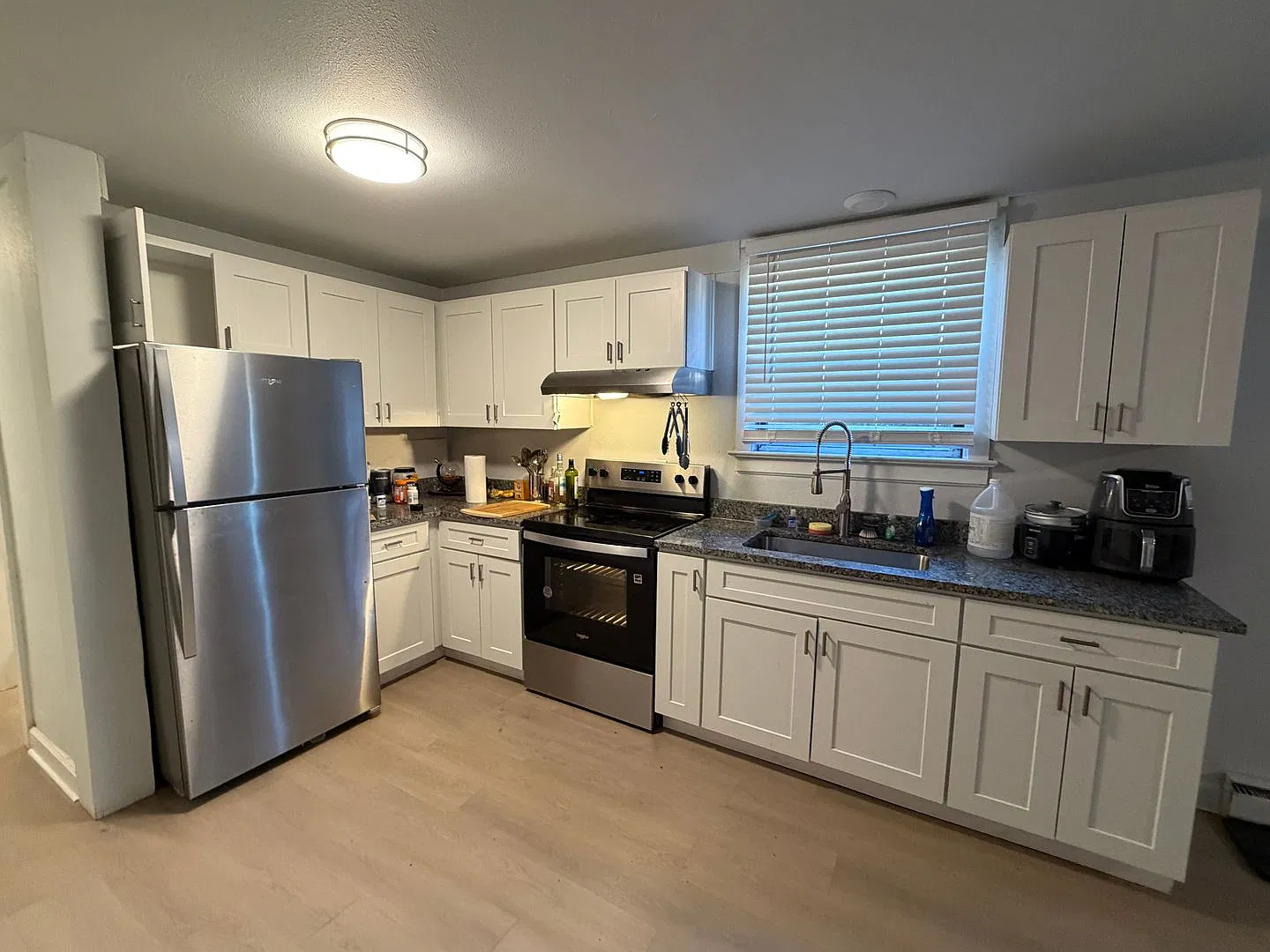 Charming 1-Bedroom Apartment in Blacksburg — Photo 3
