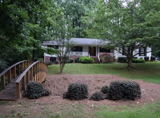 145 Pine Glade Trce, Roswell, GA 30075
