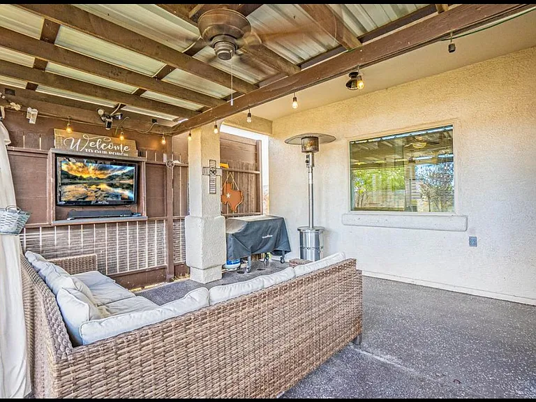 Lounging area