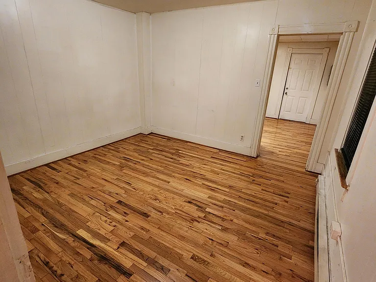 1304 Virginia Ave #2 — Photo 7