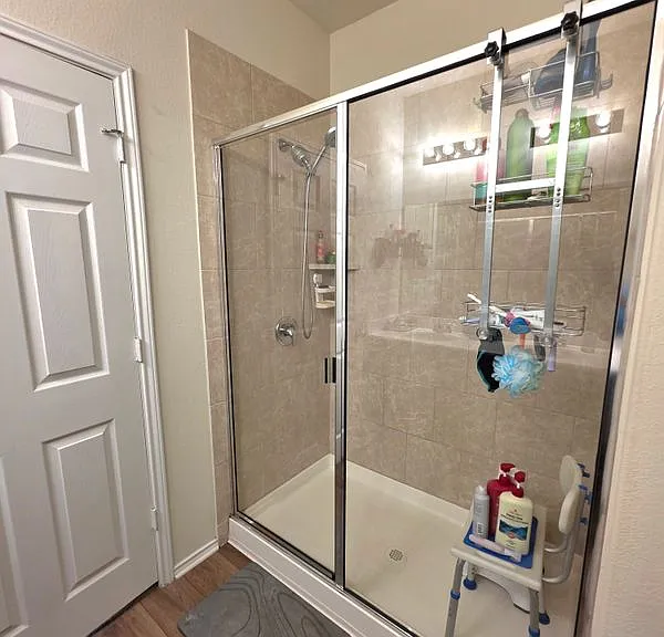 350 Bedford Falls Ln — Photo 9