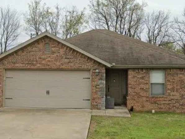 941 Bonnie Scotland Dr, Prairie Grove, AR 72753